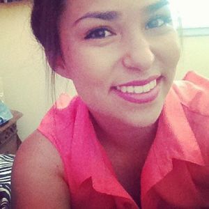 Meet your Posher, Alyssa